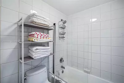 100 Lincoln Rd #515, Miami Beach, FL 33139 - Photo 15