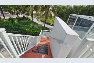 100 Lincoln Rd #515, Miami Beach, FL 33139 - Photo 27