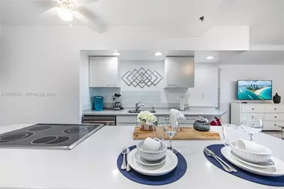 100 Lincoln Rd #515, Miami Beach, FL 33139 - Photo 11