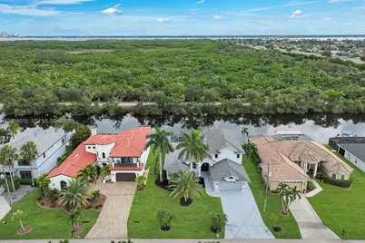 2309 20th Pl, Cape Coral, FL 33990 - Photo 61