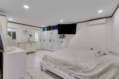 12501 NW 22nd Ave, Miami, FL 33167 - Photo 21