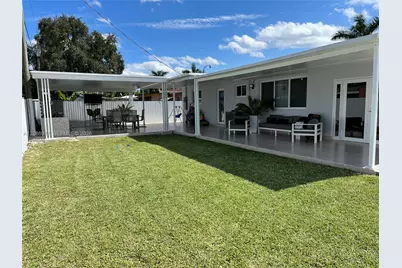 10521 Caribbean Blvd, Cutler Bay, FL 33189 - Photo 9