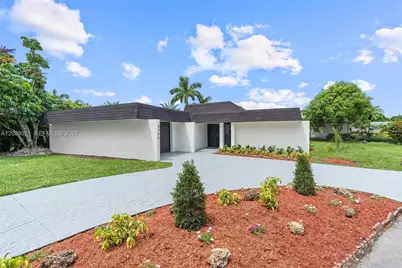 4705 Bayberry Ln, Tamarac, FL 33319 - Photo 1