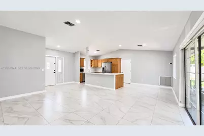 8331 NW 44th Ct, Lauderhill, FL 33351 - Photo 7