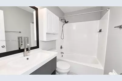8331 NW 44th Ct, Lauderhill, FL 33351 - Photo 9