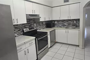 15490 SW 134th Pl, Miami, FL 33177 - Photo 3