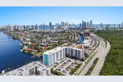 2841 NE 163rd St #607, North Miami Beach, FL 33160 - Photo 11