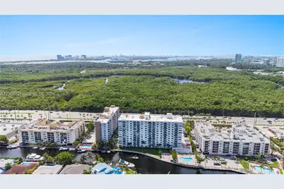 2841 NE 163rd St #607, North Miami Beach, FL 33160 - Photo 37