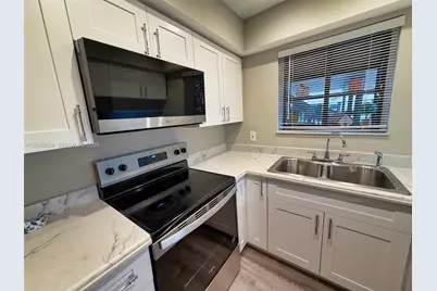 8460 Shadow Ct #1-4, Coral Springs, FL 33071 - Photo 5