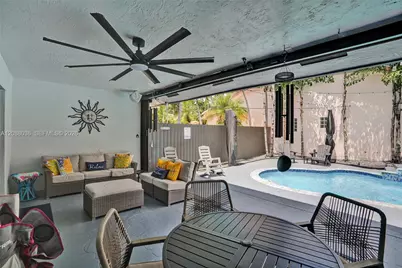 8971 NW 150th Ter, Miami Lakes, FL 33018 - Photo 21