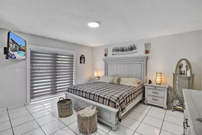 8971 NW 150th Ter, Miami Lakes, FL 33018 - Photo 29
