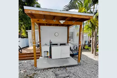 1623 Plunkett St #W, Hollywood, FL 33020 - Photo 17