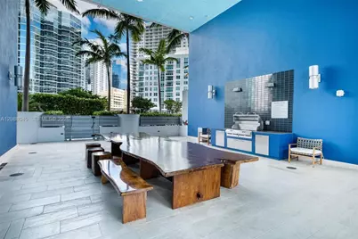 1300 Brickell Bay Dr #704, Miami, FL 33131 - Photo 39