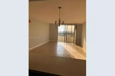 600 Three Islands Blvd #807, Hallandale Beach, FL 33009 - Photo 5