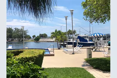 150 SE 25th Rd #7E, Miami, FL 33129 - Photo 3