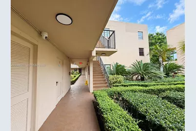 10625 SW 112th Ave #111, Miami, FL 33176 - Photo 23