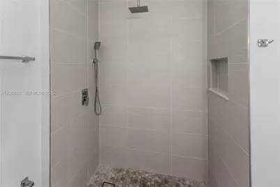 1971 NW 96th Ter #9K, Pembroke Pines, FL 33024 - Photo 17