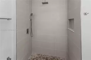 1971 NW 96th Terrace, Pembroke Pines, FL 33024 - Photo 17