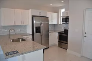 555 E Dania Beach Blvd, Dania Beach, FL 33004 - Photo 7