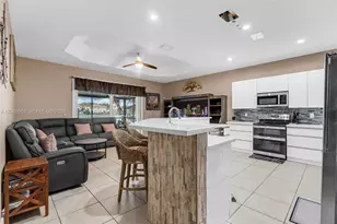 3985 NE 15th St, Homestead, FL 33033 - Photo 7