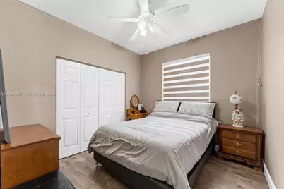 3985 NE 15th St, Homestead, FL 33033 - Photo 13