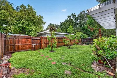 320 SW 12th Ave, Fort Lauderdale, FL 33312 - Photo 39