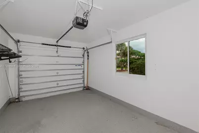 17022 NW 12th St, Pembroke Pines, FL 33028 - Photo 7