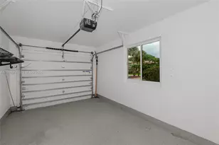 17022 NW 12th St, Pembroke Pines, FL 33028 - Photo 7