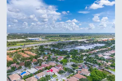 13945 S Cypress Cove Cir, Davie, FL 33325 - Photo 45