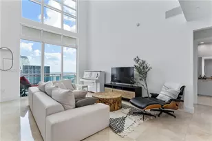 950 Brickell Bay Dr, Miami, FL 33131 - Photo 3