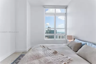 950 Brickell Bay Dr #5506, Miami, FL 33131 - Photo 17