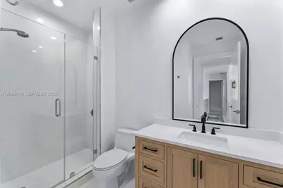 950 Brickell Bay Dr #5506, Miami, FL 33131 - Photo 15