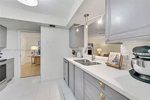 306 NW 69th Ave, Plantation, FL 33317 - Photo 3