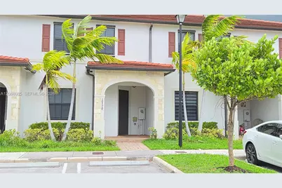 10570 W 33rd Ln, Hialeah, FL 33018 - Photo 1