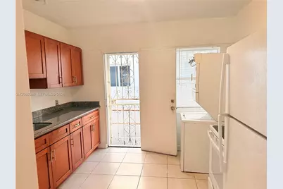 2410 NW 34th St #2, Miami, FL 33142 - Photo 17