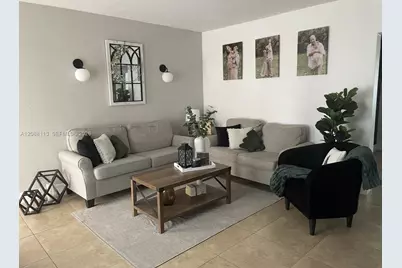 17831 NW 84th Ct, Miami, FL 33015 - Photo 13