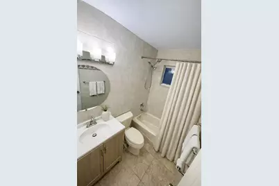 17831 NW 84th Ct, Miami, FL 33015 - Photo 27