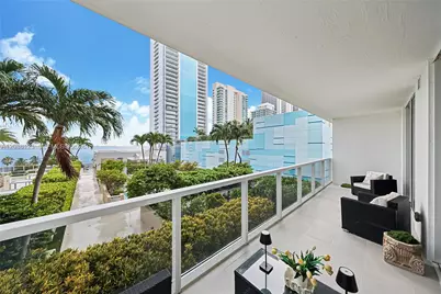 600 NE 27th St #704, Miami, FL 33137 - Photo 9
