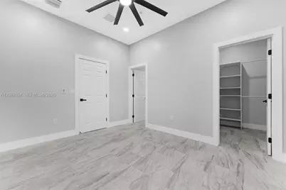 1962 NW 107th St, Miami, FL 33167 - Photo 37
