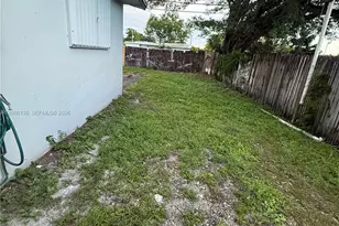 5709 SW 36th Ct, West Park, FL 33023 - Photo 5