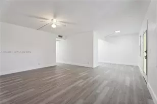 1301 SW 134th Way, Pembroke Pines, FL 33027 - Photo 5