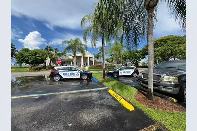 1002 Adams Ave #1002D, Homestead, FL 33034 - Photo 9