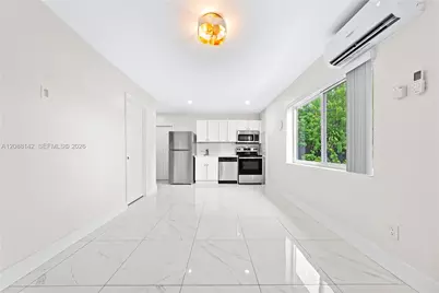 612 NW 10th Ter #C, Fort Lauderdale, FL 33311 - Photo 5