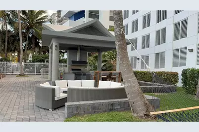 6301 Collins Ave #2108, Miami Beach, FL 33141 - Photo 77