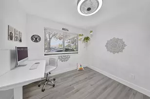 8315 SW 99th Ct, Miami, FL 33173 - Photo 17