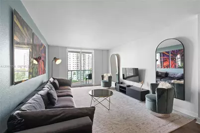 19370 Collins Ave #816, Sunny Isles Beach, FL 33160 - Photo 3