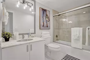 19370 Collins Ave, Sunny Isles Beach, FL 33160 - Photo 31