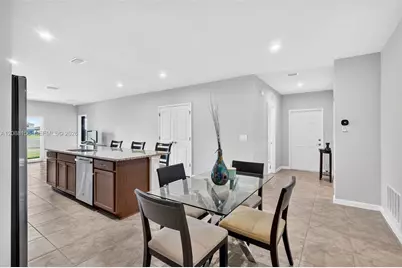 9364 SW Libertas Way, Port Saint Lucie, FL 34987 - Photo 11