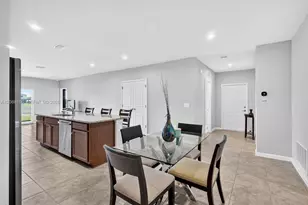 9364 SW Libertas Wy, Port Saint Lucie, FL 34987 - Photo 11