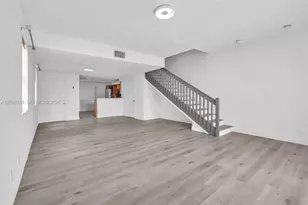 1303 Presidio Dr, Weston, FL 33327 - Photo 15